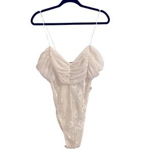 VINTAGE Mara Intimates White Ruffle Top Lace Bodysuit